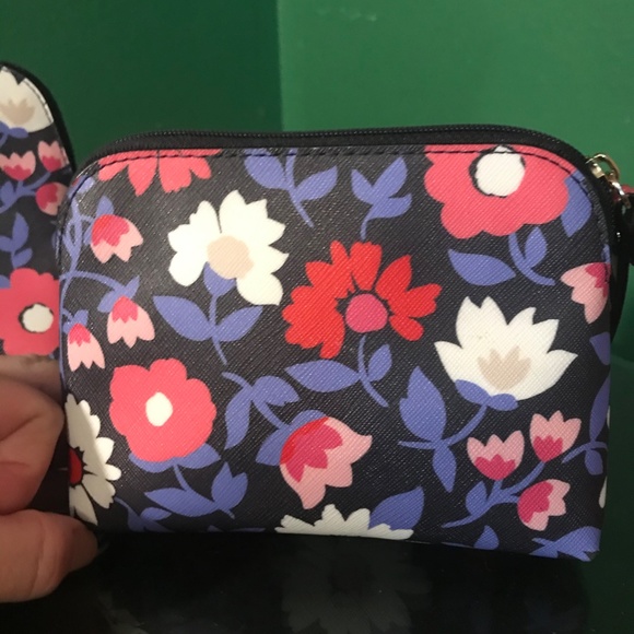 Kate Spade Cameron Street Floral Briley Set - Picture 4 of 15